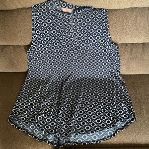 SJS Sleeveless Top. Size XL